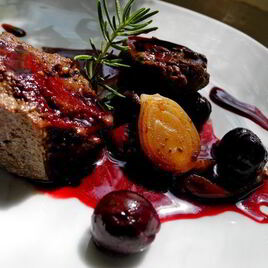 Рецепт Печени с вишней и розмарином