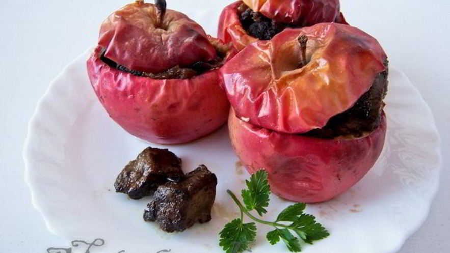 Рецепт печени в яблоке