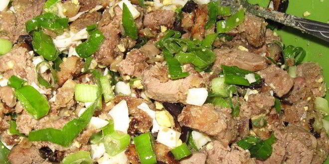 Рецепт плетенки из слоеного теста, с баклажанами и куриной печенью