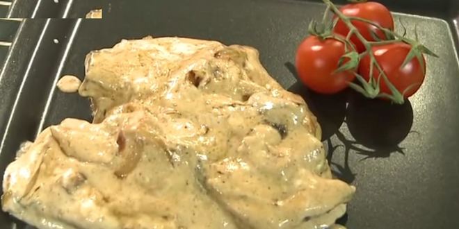 Рецепт свиной печени в сметане с луком тушеная