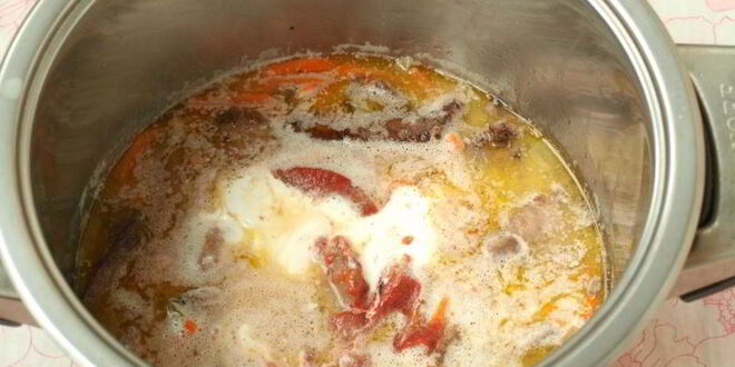 Рецепт свиной печени в сметанно-томатном соусе