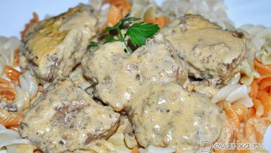 Рецепт жареной печени в сливочном соусе