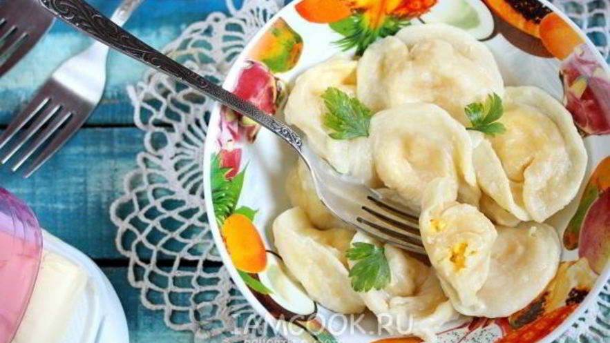 Рецепт пельменей с сыром