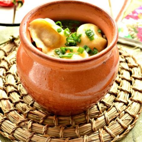 Рецепт Пельменей в горшочках с овощами