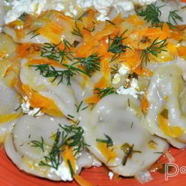 Рецепт Пельменей в горшочках