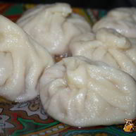 Рецепт Сочных хинкали с бараниной и базиликом