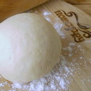 Рецепт Теста для пельменей на кипятке