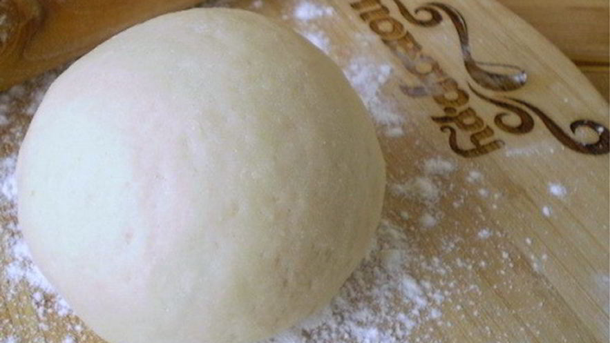 Рецепт теста для пельменей на кипятке