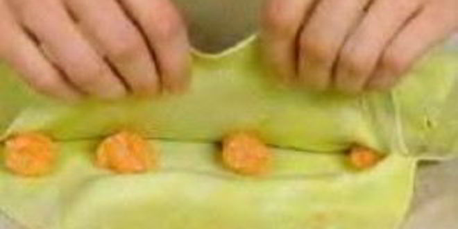 Рецепт зеленых пельменей с лососем