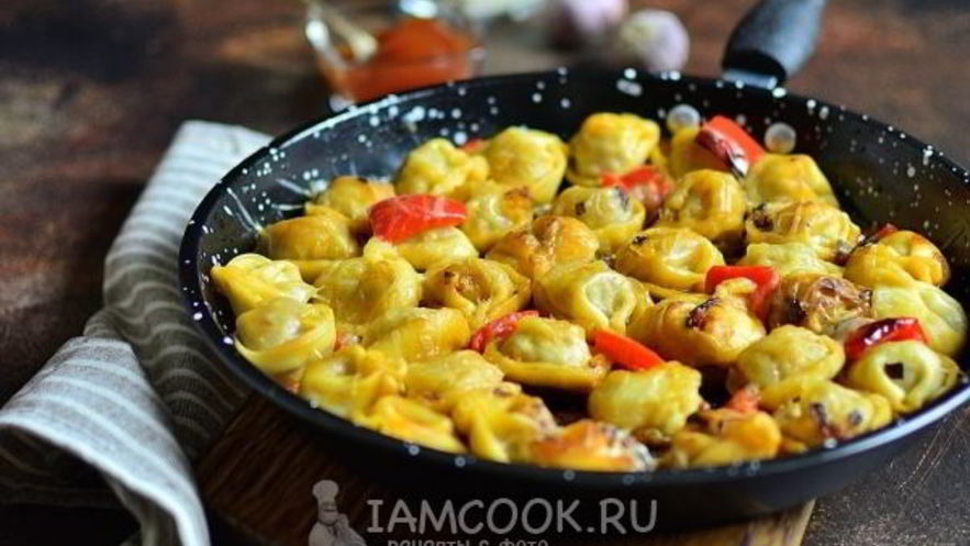 Рецепт жареных пельменей с сыром