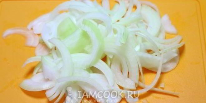 Рецепт жареных пельменей с яйцом