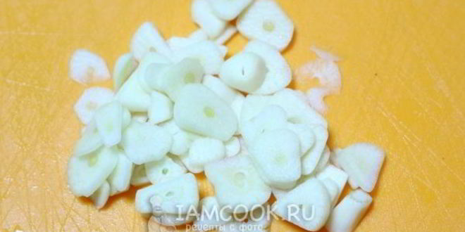 Рецепт жареных пельменей с яйцом