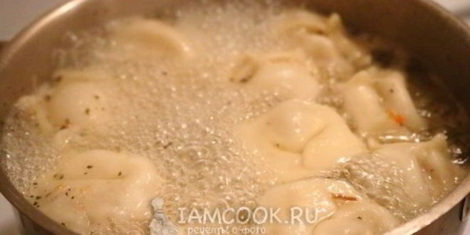 Рецепт жареных пельменей с яйцом