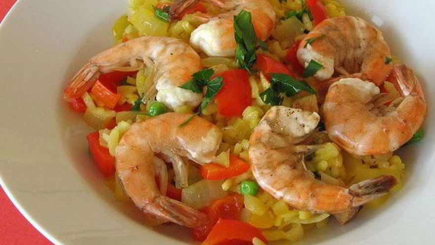 Рецепт паэльи с копченой ветчиной и креветками