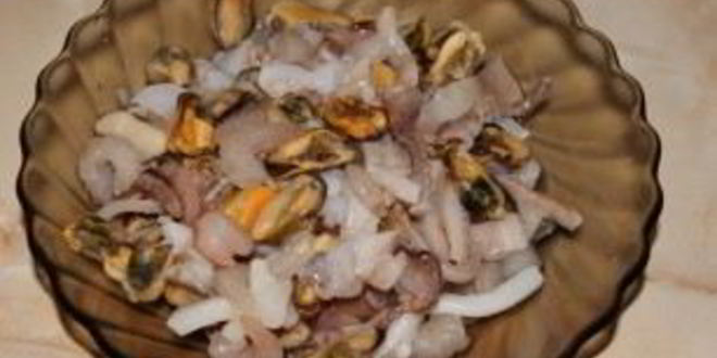 Рецепт плова из морского коктейля