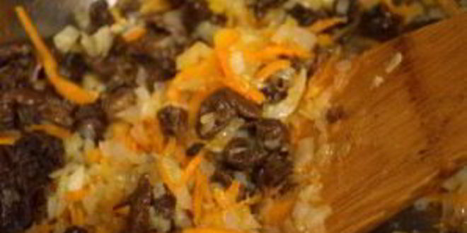 Рецепт плова с белыми грибами