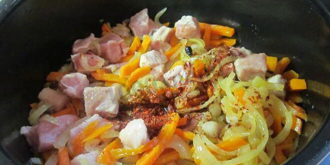 Рецепт плова со свининой в мультиварке