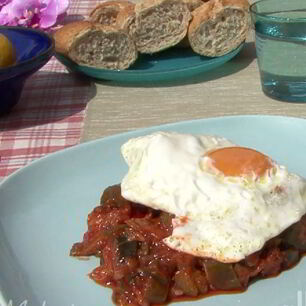 Рецепт Испанского овощного рагу с яйцом