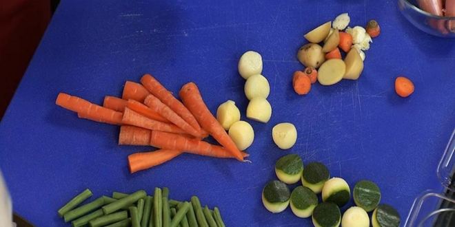 Рецепт омара в овощном рагу