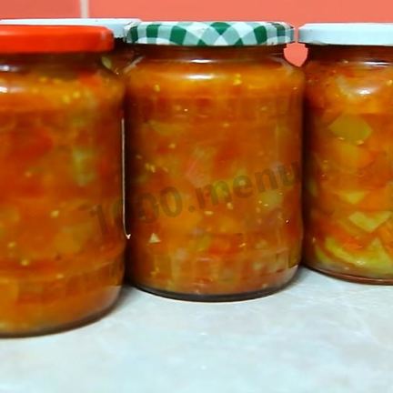 Рецепт Овощного рагу из помидор, сладкого перца и лука на зиму