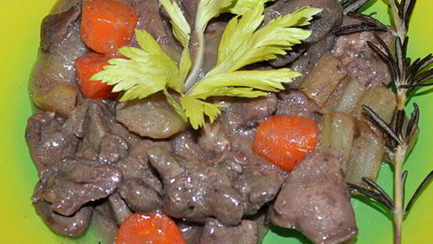 Рецепт рагу из куриных сердечек и печени