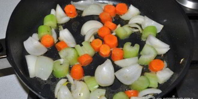 Рецепт рагу из куриных сердечек и печени