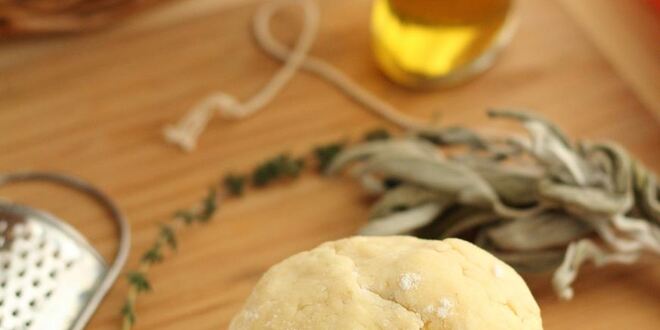 Рецепт рагу из курицы с овощами и сырными булочками