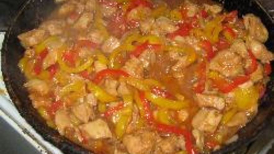 Рецепт рагу из курицы со сладким перцем