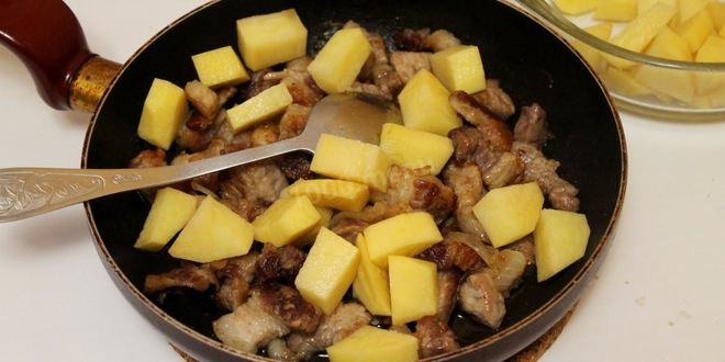 Рецепт рагу из свинины с картошкой
