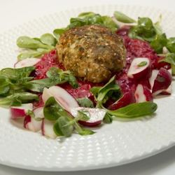 Рецепт Котлеты кордон блю из индейки на свекольном ризотто