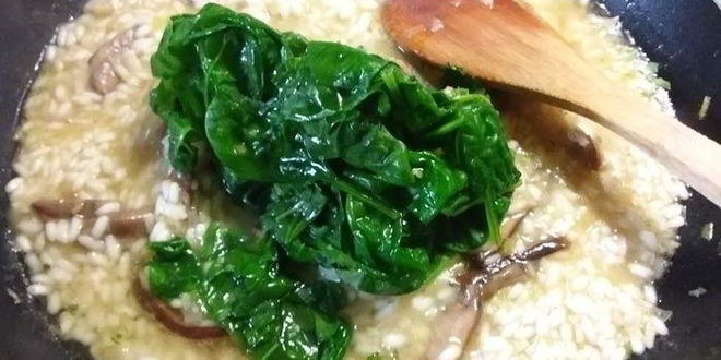 Рецепт ризотто с белыми грибами и шпинатом