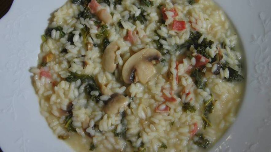Рецепт ризотто с грибами, капустой кале и беконом