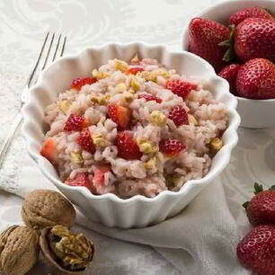 Рецепт Ризотто с клубникой и грецким орехом