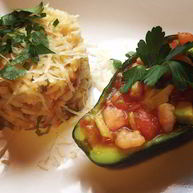 Рецепт Ризотто с креветками и салатом из авокадо