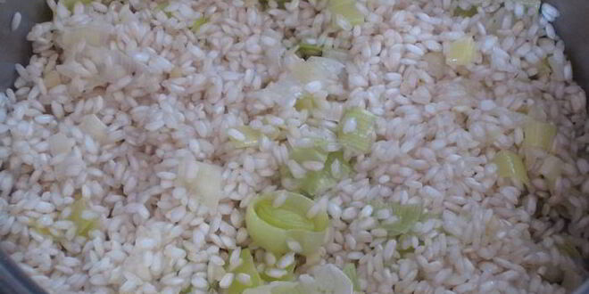 Рецепт ризотто с лососем и зеленым горошком