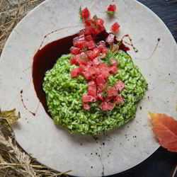 Рецепт Ризотто со шпинатом, свежим тунцом и соусом терияки