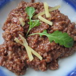 Рецепт Шоколадного ризотто с беконом и руколой