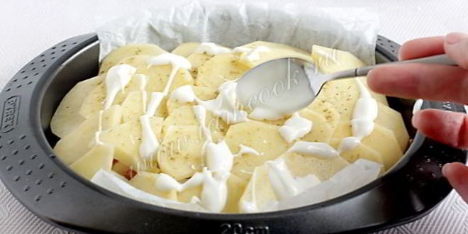 Рецепт горбуши под картофельной шубой