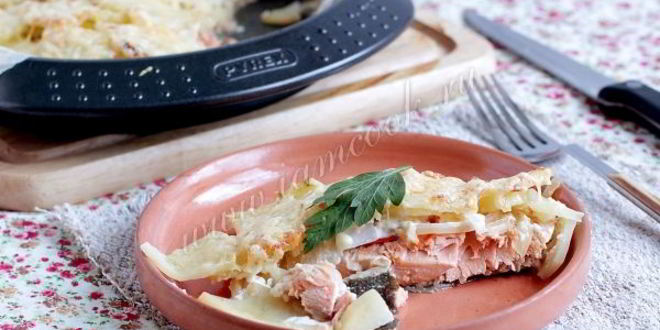 Рецепт горбуши под картофельной шубой