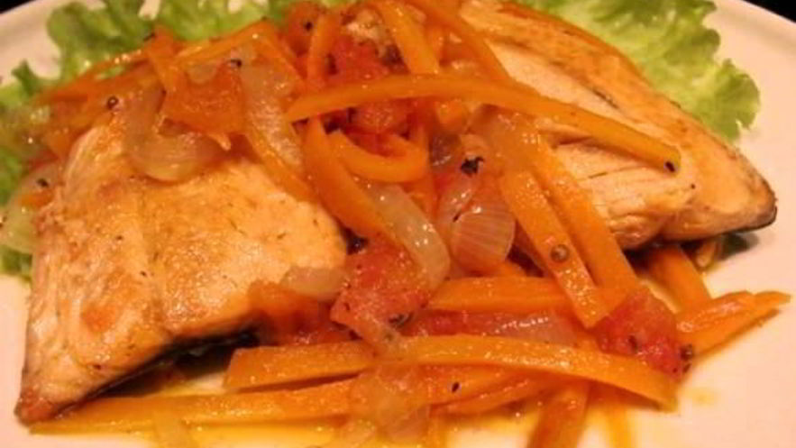 Рецепт горбуши в маринаде с морковью