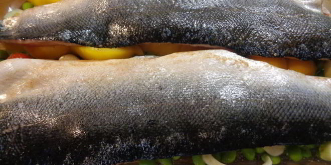 Рецепт лосося на подушке из соевых бобов и фенхеля