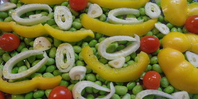 Рецепт лосося на подушке из соевых бобов и фенхеля