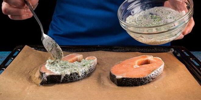 Рецепт лосося под нежным соусом с овощами