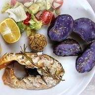 Рецепт Осетра, запеченного в духовке целиком