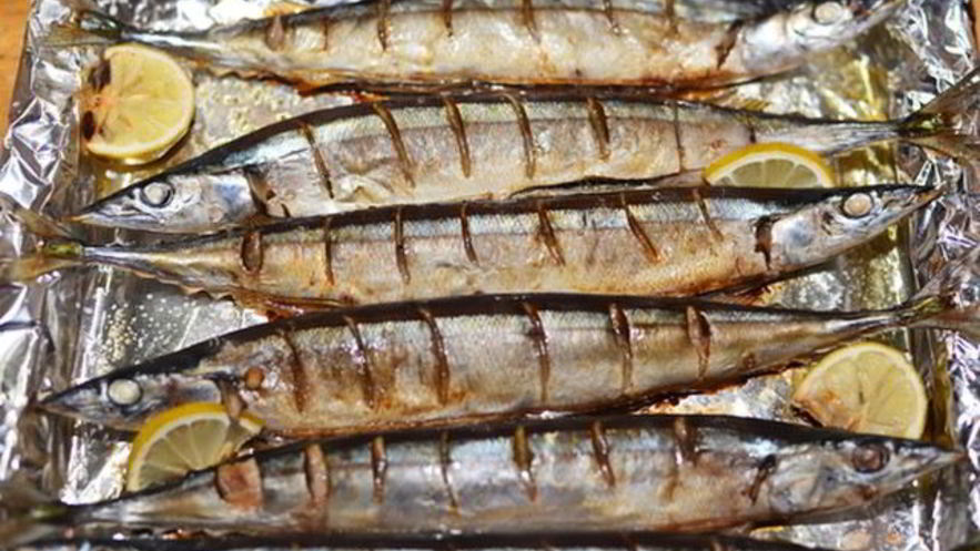 Рецепт сайры запеченой в фольге