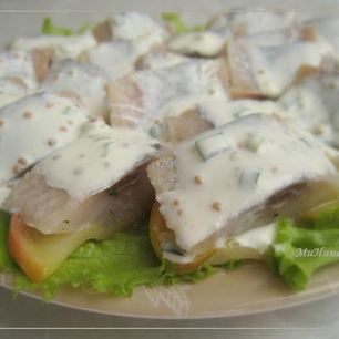 Рецепт Селедки на яблоках межсезонная