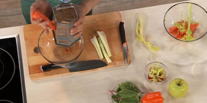 Рецепт судака в панировке с легким салатом