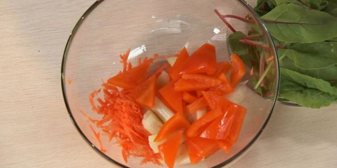 Рецепт судака в панировке с легким салатом