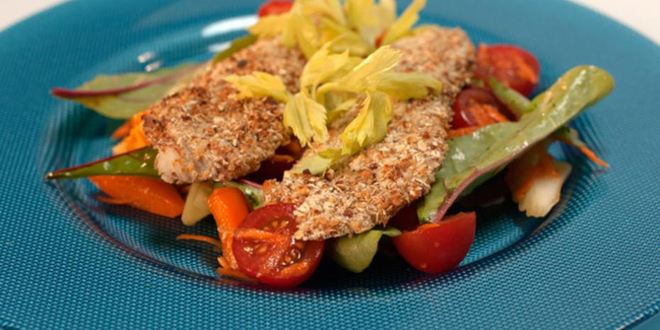 Рецепт судака в панировке с легким салатом