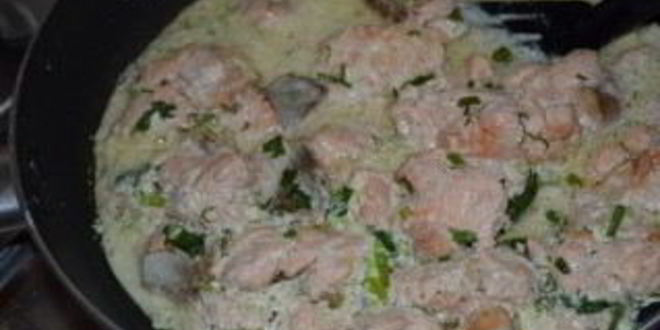 Рецепт жареной семги под сливочным соусом